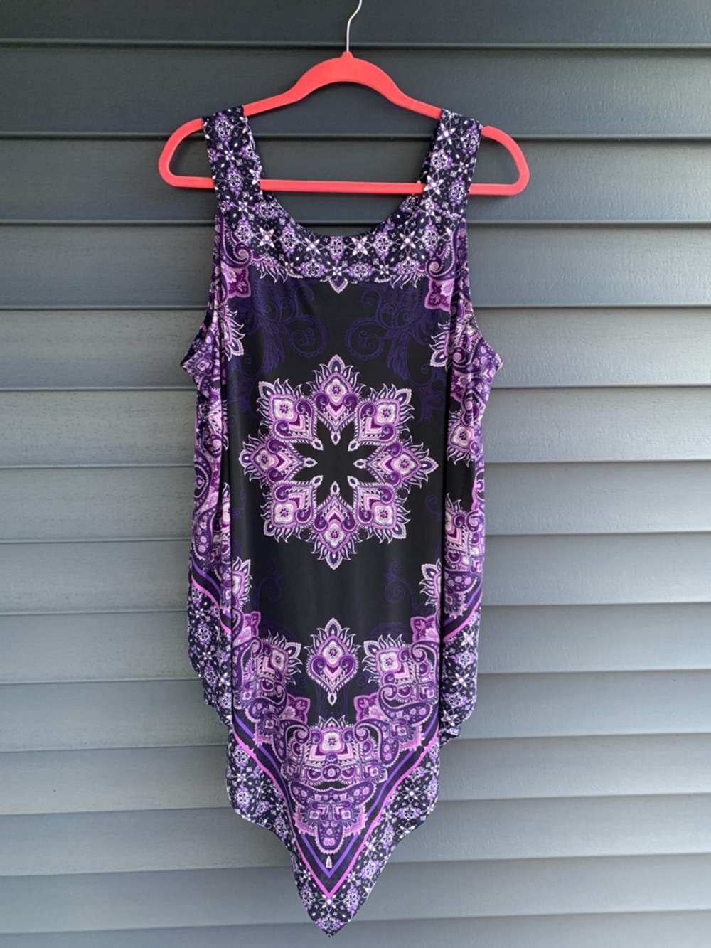Avenue Purple and Black Paisley Medallion Tunic Tank - Picture 4 of 5